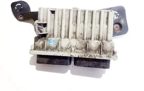Coolant fan relay