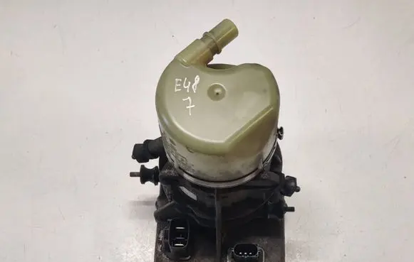 Volvo XC60 Power steering pump 31387595