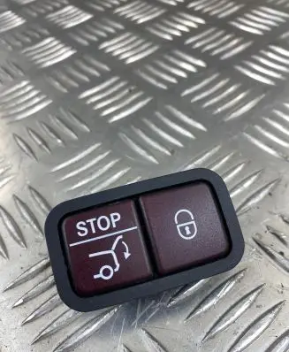 Mercedes-Benz GLC X253 C253 Tailgate/boot open switch button 2128210551