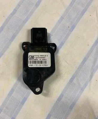 Chevrolet Camaro Accelerator throttle pedal 23390867 911491131 08D17E240766
