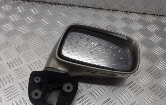 Suzuki Liana Front door electric wing mirror E4012162