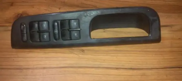 Volkswagen Golf IV Electric window control switch 1j4959857