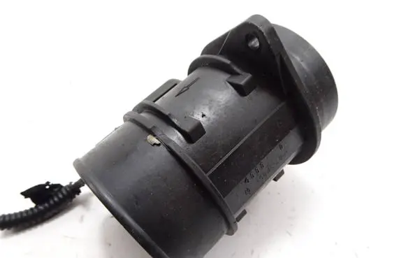 Renault Megane III Mass air flow meter 8200682558 5WK97021 8200702517