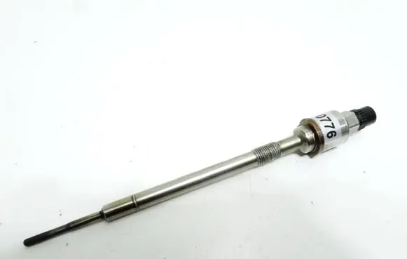 Opel Insignia A Glow plug 55579436 0103010904