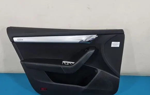 Skoda Octavia Mk3 (5E) Front door card panel trim 5E1867011 IMPRK1527764