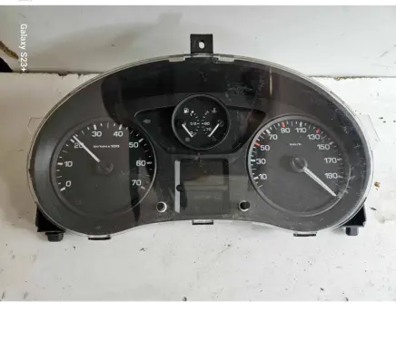 Peugeot Partner Speedometer (instrument cluster) 555001310104
