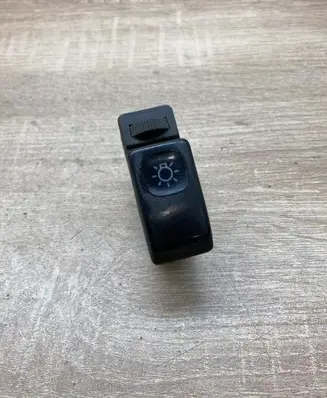 Volkswagen Golf II Light switch 191941531H 501342