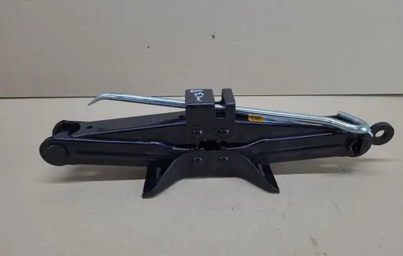 Mazda 6 Lift Jack 