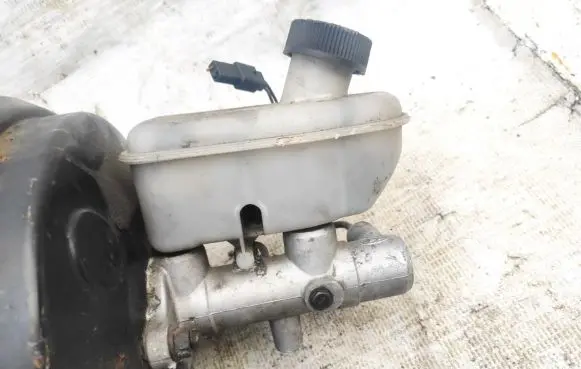 KIA Carnival Master brake cylinder k55e43800