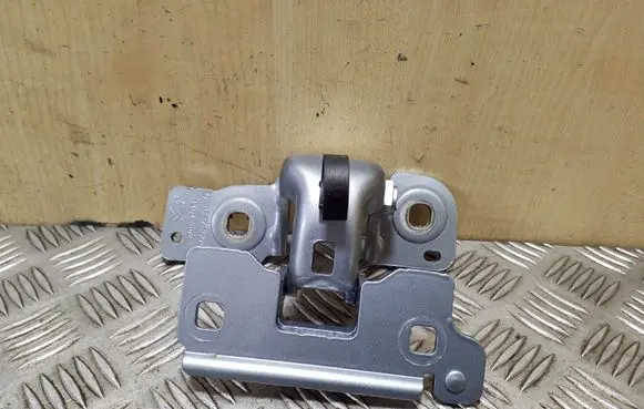 Peugeot 508 Tailgate/trunk/boot hinge 9687860480