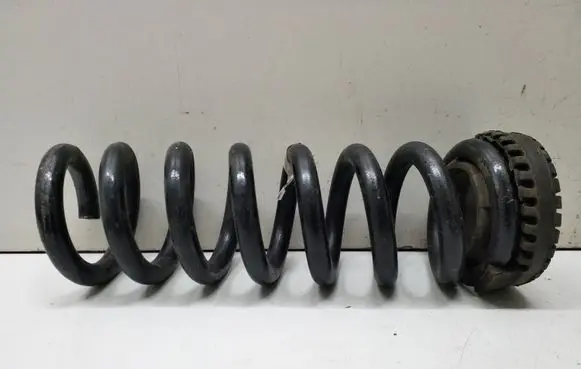 Maserati Ghibli Rear coil spring 670005266 06700052660