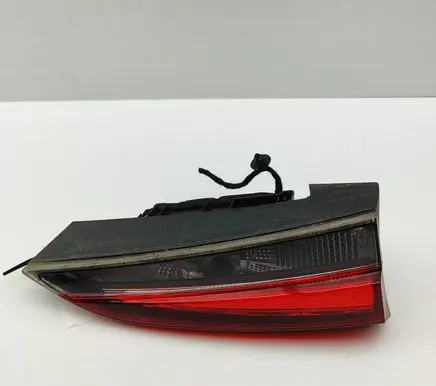 Skoda Kamiq Tailgate rear/tail lights 658945093