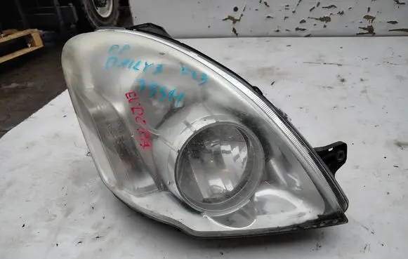 Iveco Daily 5th gen Headlight/headlamp