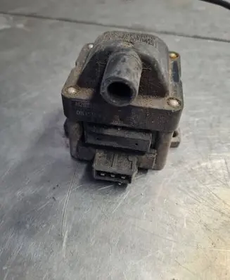 Volkswagen Caddy Ignition amplifier control unit 0040402001