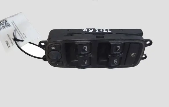 Volvo V50 Electric window control switch 30773210 03454100