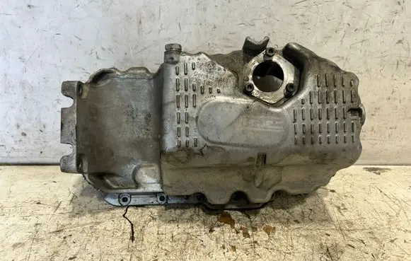 Volkswagen Golf V Oil sump 03C103603T