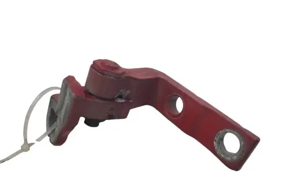 Volvo V40 Front door lower hinge 