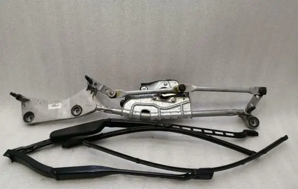 Mercedes-Benz GLS X166 Front wiper linkage and motor A1668202840