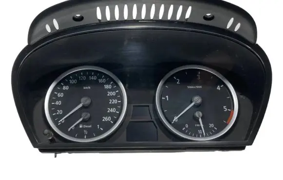 BMW 5 E60 E61 Speedometer (instrument cluster) 6958600 62116958600
