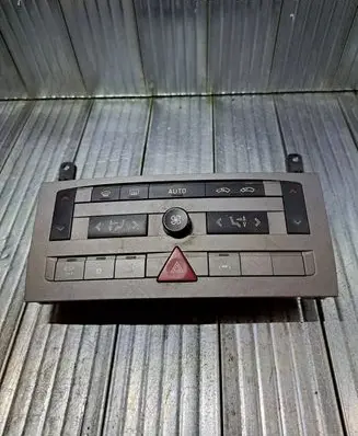 Peugeot 407 Climate control unit 96573328
