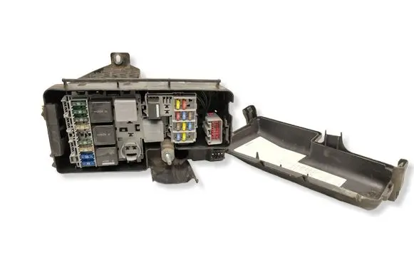 Volvo XC90 Fuse box set 30797010 31314979 5M5T14B192AA