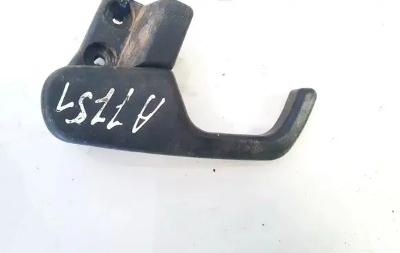 Volkswagen PASSAT B4 Engine bonnet (hood) release handle 3a1023533