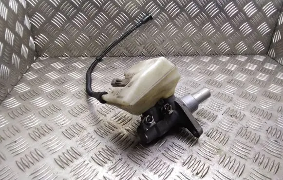 Citroen C4 I Picasso Master brake cylinder 9654002180 965400218001