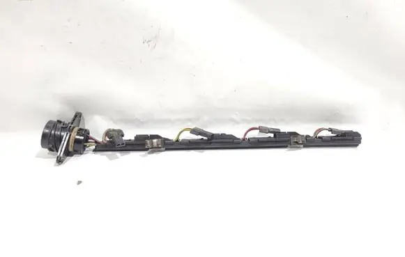 Volkswagen Golf IV Fuel injector wires 9647922