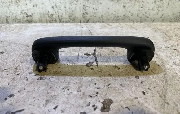 Front interior roof grab handle