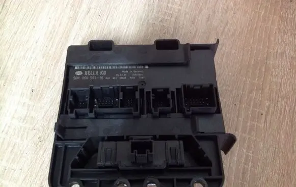 Volkswagen Golf V Comfort/convenience module 5DK008583