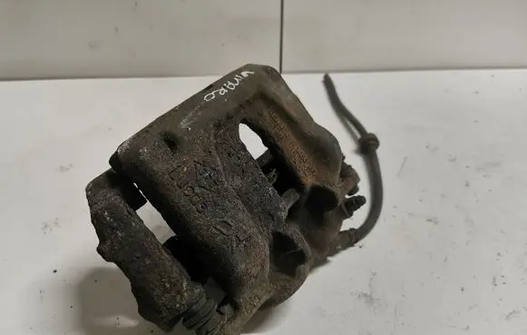 Opel Vivaro Front brake caliper 003507 63922