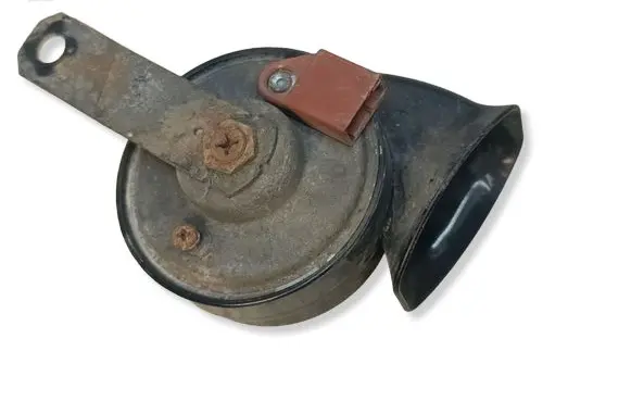 Lexus IS 220D-250-350 Horn signal E13000094