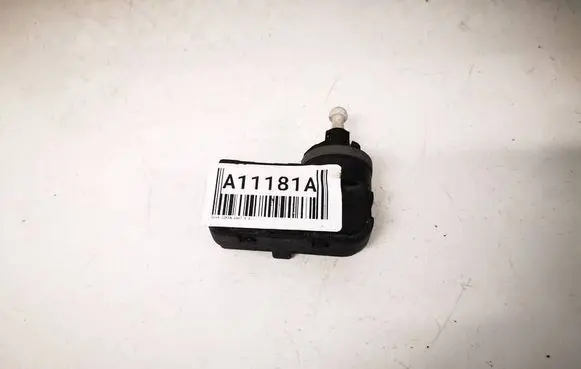 Opel Corsa D Headlight level adjustment motor 