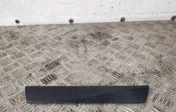 Toyota Prius (XW30) Rear sill trim cover 6791647020