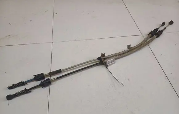 Seat Alhambra (Mk1) Gear shift cable linkage 