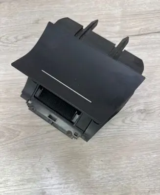 Skoda Octavia Mk2 (1Z) Car ashtray 1Z1863077A 1Z1857962B