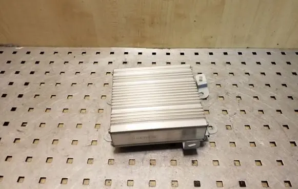 Sound amplifier