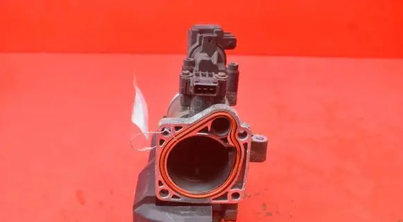 BMW 3 E36 Throttle body valve 1721456