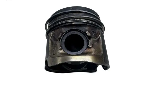 BMW 5 F10 F11 Piston 0843C