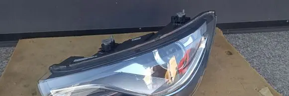 Audi A1 Headlight/headlamp 8X0941003M