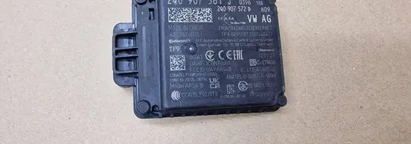 Volkswagen Cross Polo Distronic sensor radar 2Q0907561J