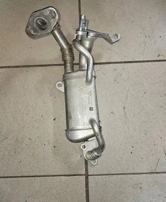 Renault Kangoo II EGR valve cooler 147350364R 40870046C
