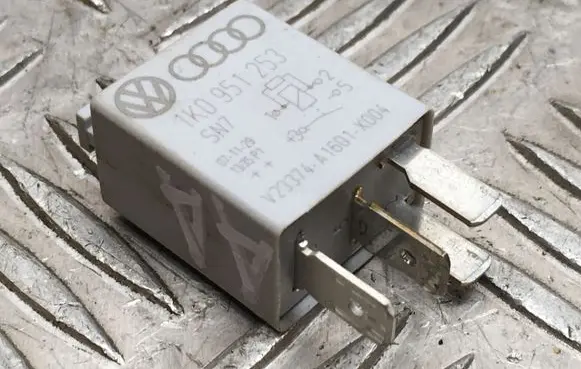 Volkswagen Tiguan Other relay 1K0951253