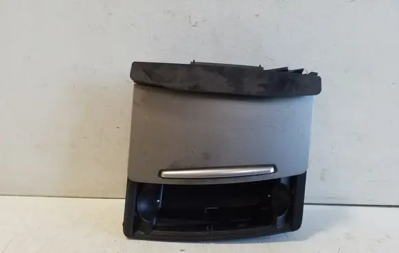 Ashtray (front)