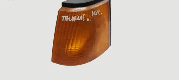 Ford Escort Front indicator light E6EB-13216-AD FL2085 SAEAI2P2P-86ET