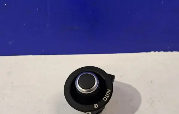 Jaguar F-Type Steering wheel adjustment switch FW936465BB