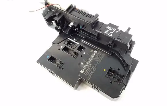 Mercedes-Benz E C207 W207 Fuse module A2129060205