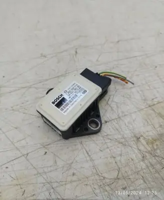 Citroen C4 I Picasso ESP acceleration yaw rate sensor 9663138180 0265005715 07110