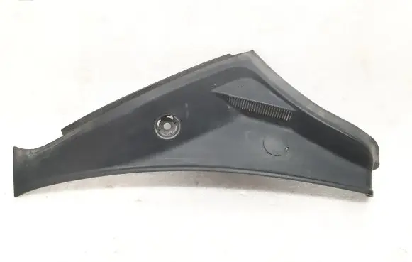 Porsche Panamera (970) Rear/tail light trim molding 97051288106