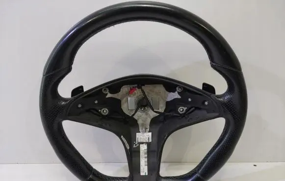 Mercedes-Benz E C207 W207 Steering wheel A2074601203